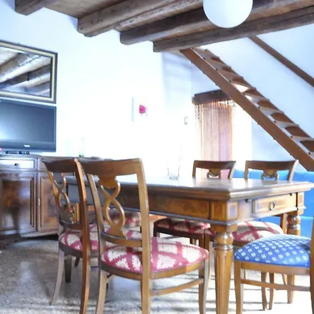 Ca'giustinian Apartment