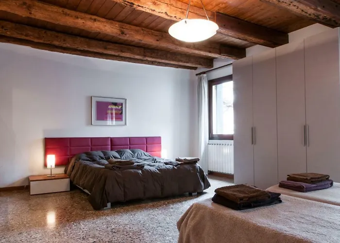 Ca'giustinian * Venice