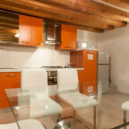 Apartament Ca'giustinian *