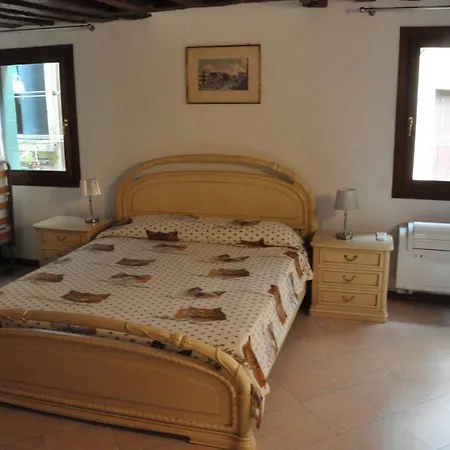 Apartament Ca'giustinian *